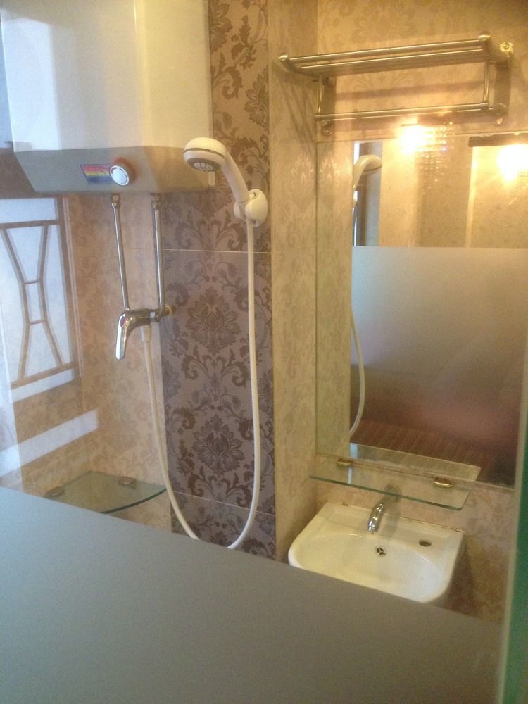 Kowloon Youth Village Tsim Sha Tsui 九龙青年公寓 Hong Kong Extérieur photo