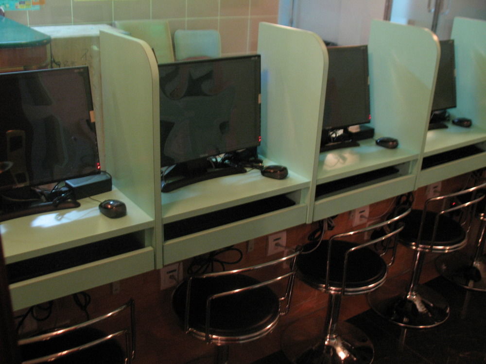 Kowloon Youth Village Tsim Sha Tsui 九龙青年公寓 Hong Kong Extérieur photo